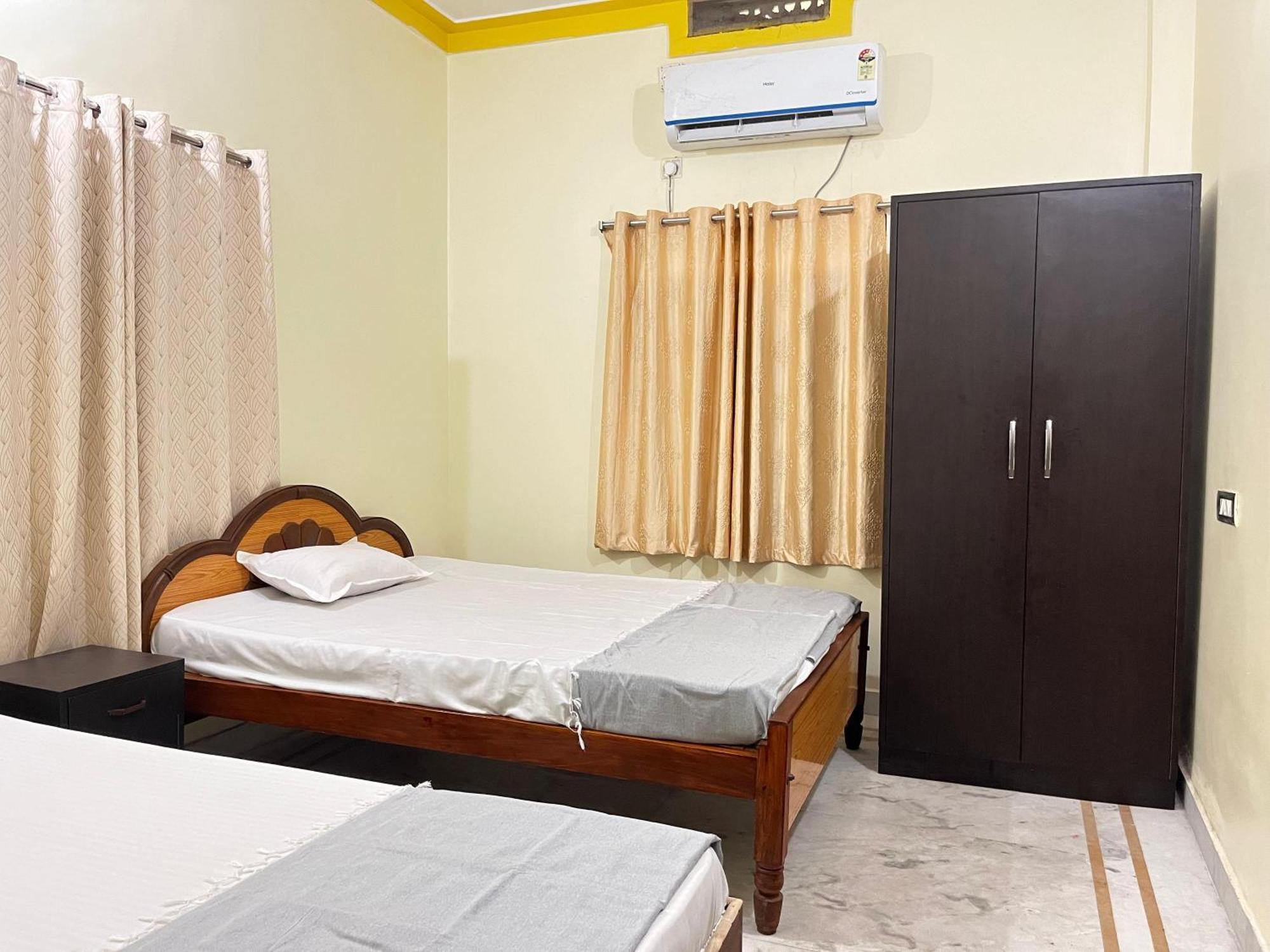 בודהגאיה Hotel Manokamna מראה חיצוני תמונה
